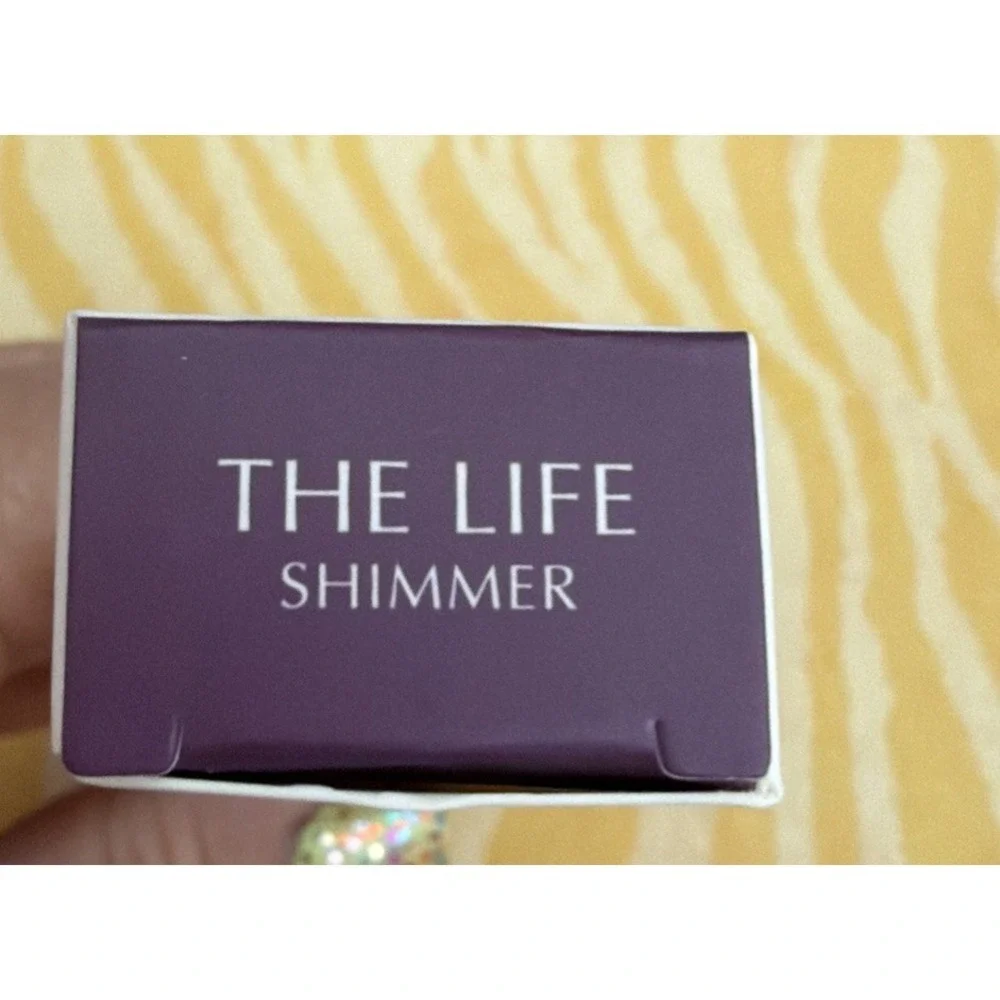 MISCHO BEAUTY Dual Ended Eyeshadow Stick in‎ The Life 0.035 Oz / New in box